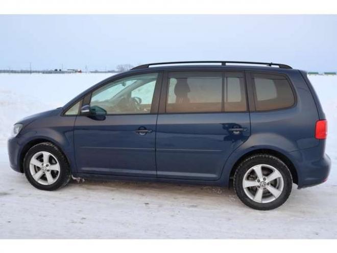 ゴルフトゥーラン　TSI コンフォートライン　検2年　バックモニター　ETC　ナビ　自社　ローンカノウ 正規輸入車 2WD 1400