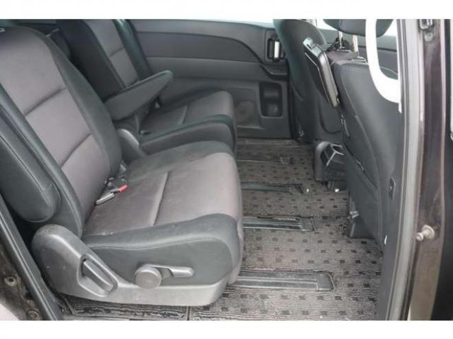 MPV2.3 23C スポーティパッケージ 4WD　検二年　バックモニター　両側電動スライドドア　自社　ローンカノウ 2300