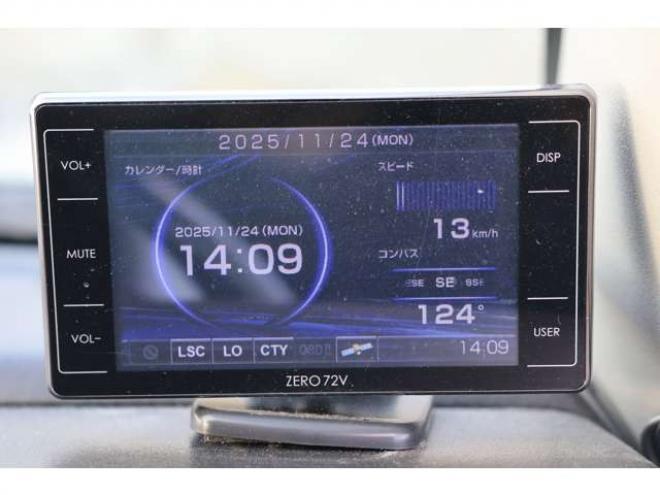 ジムニーランドベンチャー 4WD　リビルトタービン　シートヒーター　ハーフレザー 660