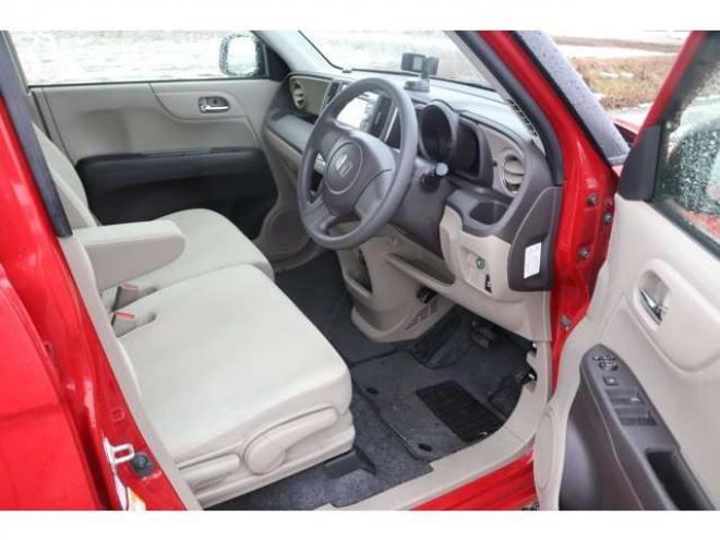 N-ONEG Lパッケージ 4WD　検2年　純正ナビ　TV　バックカメラ　スマートキー　自社　ローンカノウ 660