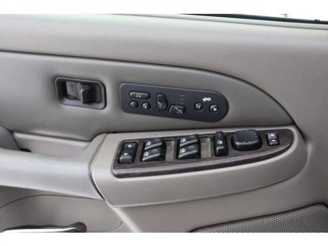 ユーコンデナリ 6.2 V8 4WD　検1年　貨物登録　革シート　サンルーフ　自社　ローンカノウ 6000