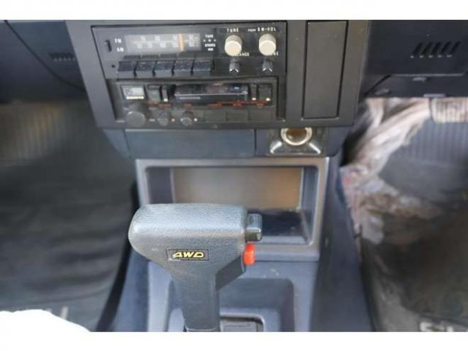 レオーネ4WD　検二年　スタッドレスタイヤ 1800