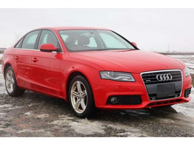 アウディA4 2.0 TFSI クワトロ 4WD　検二年　自社　ローンカノウ 正規輸入車 2000