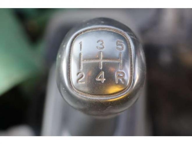 ミニキャブトラック Vタイプ 4WD　検二年　MT　スタッドレス 660