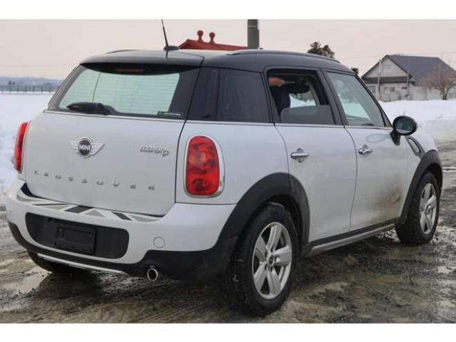 ミニクロスオーバー クーパー D　検二年　社外ナビ　バックモニター　TV　ETC 正規輸入車 2WD 2000