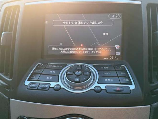 スカイラインクーペ3.7 370GT タイプS　夏冬タイヤ 2WD 3700