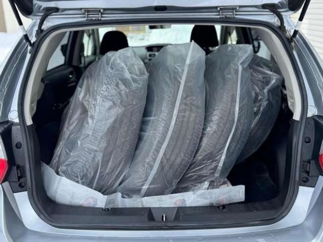 インプレッサスポーツ 2.0 i アイサイト 4WD　後期型　夏冬タイヤ　ナビ　TV　Bカメラ　Bluetooth 2000