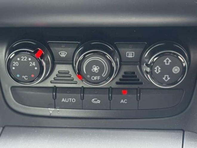 アウディTT クーペ 2.0 TFSI クワトロ 4WD　ナビ　TV　Bカメラ　Bluetooth　夏冬タイヤ 正規輸入車 2000