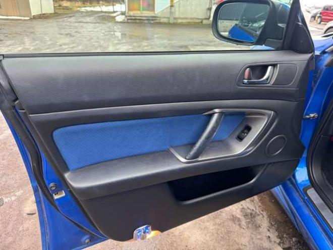 レガシィB4 2.0 GT WRリミテッド2005 4WD　Bluetooth　ハーフレザー　Tベルト交換済み 2000