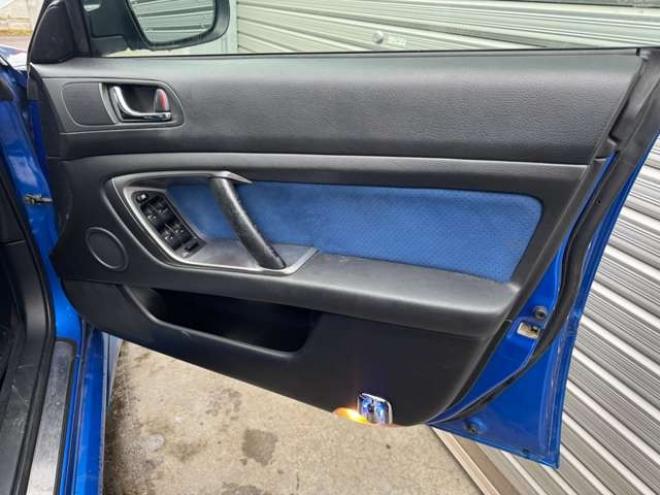 レガシィB4 2.0 GT WRリミテッド2005 4WD　Bluetooth　ハーフレザー　Tベルト交換済み 2000