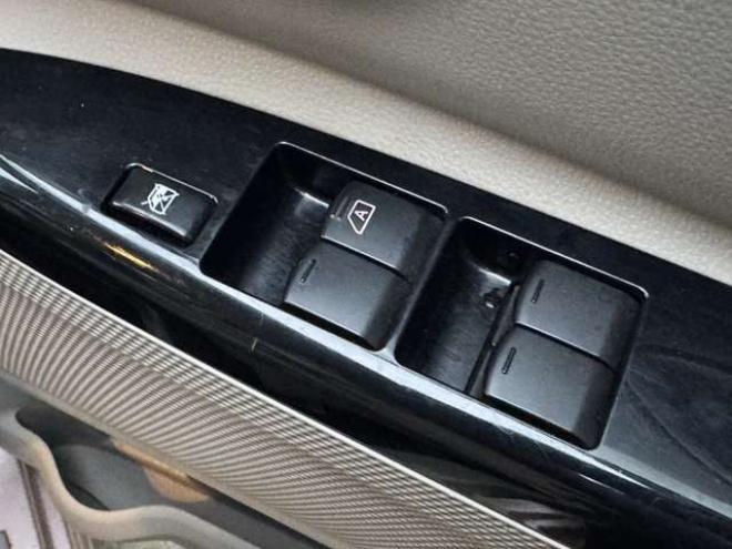 eKスペースE eアシスト 4WD　Egスターター 660