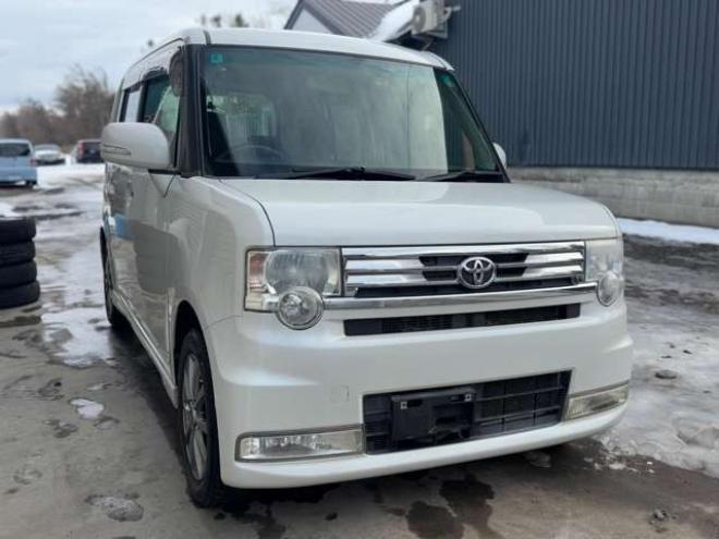 ピクシススペースカスタム X 4WD　夏冬タイヤ　ナビ　TV　HID　Bluetooth 660