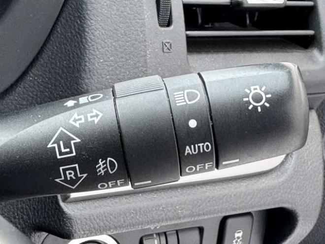 インプレッサスポーツ 2.0 i-S アイサイト 4WD　ナビ　TV　Bカメラ　Bluetooth 2000