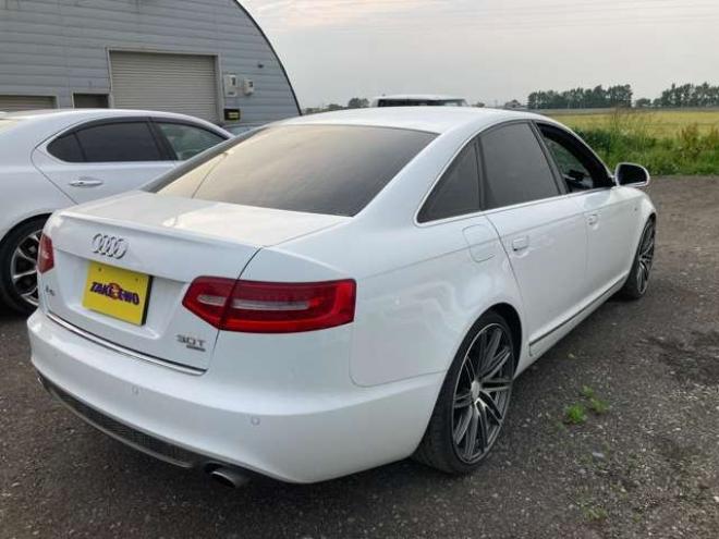 アウディA6 3.0 TFSI クワトロ Sライン 4WD　スマートキー　ナビ・TV ETC 盗難防止システム 革シート オートクルーズコントロール 正規輸入車 3000