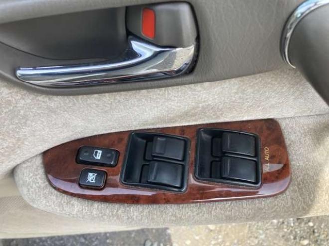 クラウンロイヤル 2.5 ロイヤルエクストラ Four リミテッド 4WD　ロイヤルエクストラFOUR特別仕車　車高調 2500