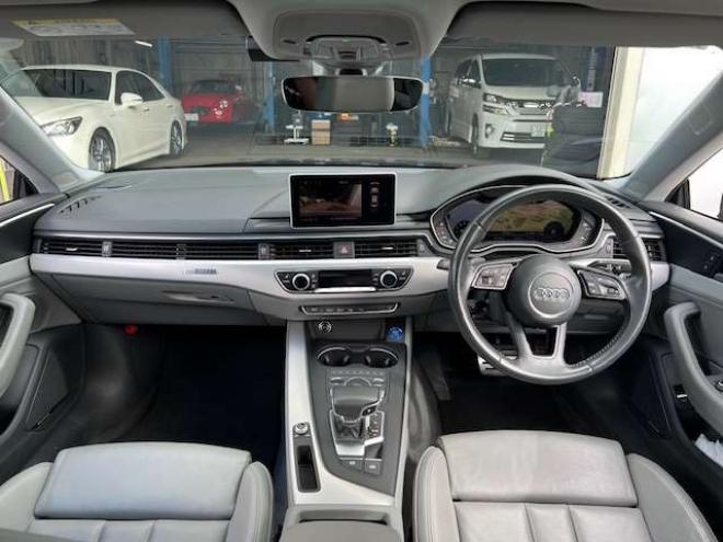 アウディA5 2.0 TFSI クワトロ スポーツ 4WD　ガラスルーフ・グレーレザー・バーチャルコックピット・純正ナビ・地デジ・純正19AW・マトリクスヘッドライト・法定12ヵ月点検整備付・19インチスタッドレスタイヤセット(オプション) 正規輸入車 2000