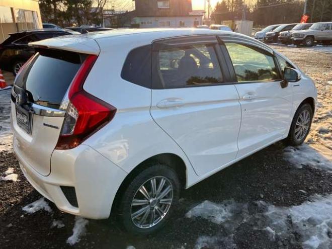 フィット1.5 ハイブリッド Lパッケージ 4WD　 1500