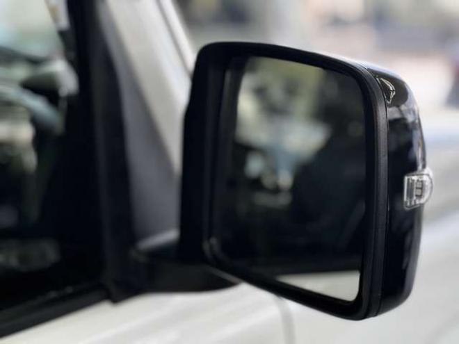 ジムニーXC 4WD　スマートキー・スズキセーフティ・シートヒーター・Pioneer7インチフルセグナビ・carrozzeriaサブウーハー・スズキ純正アルミホイール・TOYOオープンカントリーR/T-185/85R16 660