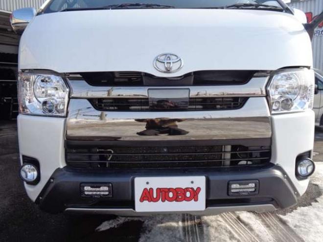 レジアスエース2.8 スーパーGL ダークプライムII ロングボディ ディーゼルターボ 4WD　ワンオーナー　TRDフロントスポイラー　TRD　TF7Aアルミホイール　両側パワースライドドア　リアヒーター　純正ナビ　フルセグ　Bluetooth　レーダーブレーキ　荷室ダウンライト　車線逸脱警報 2800