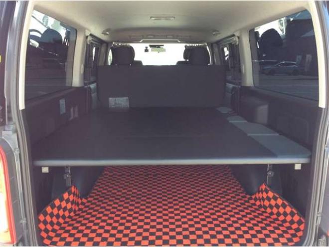 ハイエースバン2.8 スーパーGL ロング ディーゼルターボ 4WD　寒冷地仕様　リアヒーター&リアクーラー　プッシュスタート　スマートキー　ステアリングスイッチ　ベッドキッド　LEDヘッドライト　ドライブレコーダー　メモリナビ　ワンセグTV　バックカメラ　電動格納ミラー 2800