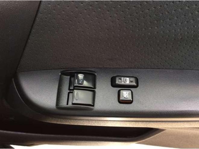 ハイエースバン2.8 スーパーGL ロング ディーゼルターボ 4WD　リアヒーター&クーラー　プッシュスタート　スマキー　ステアリングスイッチ　オートハイビーム　パノラミックビューモニター　純正ナビ　フルセグTV　ドラレコ　ETC　インナーミラー　横滑り防止　フロントフォグ 2800