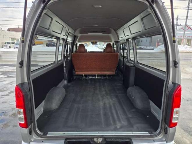 ハイエースバン2.8 DX ワイド スーパーロング ハイルーフ GLパッケージ ディーゼルターボ 4WD　COBRA丸目ヘッドライトKIT　SAFARIフロントスポイラー　リアヒーター&クーラー　キーレス　純正ナビ　ワンセグTV　Bカメラ　オートマチックハイビーム　横滑り防止　車線逸脱　衝突被害軽減　ETC　電動格納ミラー 2800