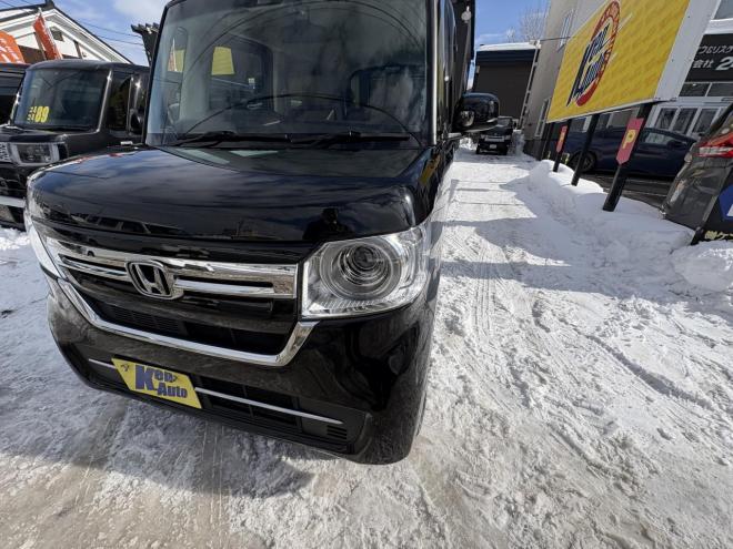 N-BOXN-BOX 4WD L寒冷地仕様　管理車両　ワンオーナー　右パワースライドドアOP LED ＶＳＣ　ブレーキアシスト　８インチナビブルートゥース　純正エンジンスタート　シートヒーター　バイザー　ドラレコ付 4WD 660 5Dr