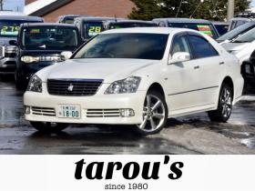 クラウン　ロイヤルエクストラQパッケージ　４ＷＤ　フルエアロ　アスリート用１８インチアルミ　シートカバー