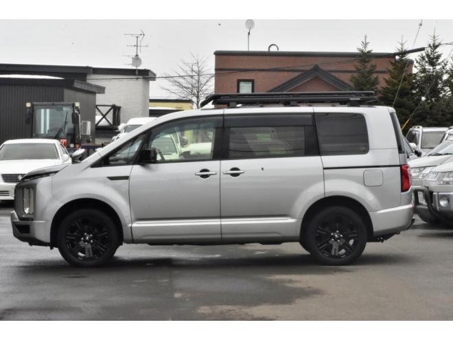 デリカD:5　4WD　G　本州仕入　シャモニー仕様　TAROUSセレクション　ブラックアウトパッケージ