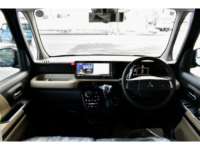 デリカミニ超新型　４WD　Tプレミアムデリマルパッケージ　未使用車　TAROUSセレクション　12.3インチナビ　インターネット10年間使い放題　寒冷地プラスパッケージ