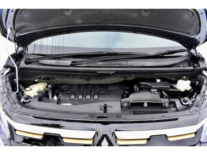 デリカD:5　26型　4WD　P　TAROUSセレクション　未使用車　S-AWC　8インチ液晶メーター　全方位カメラ　