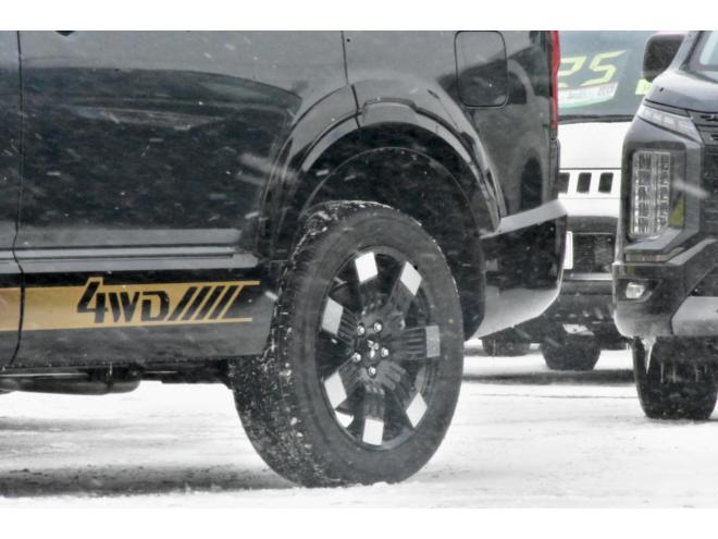 デリカD:5　26型　4WD　P　TAROUSセレクション　未使用車　S-AWC　8インチ液晶メーター　全方位カメラ　