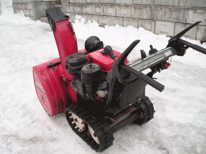 除雪機ホンダ　８馬力除雪機　ＨＳ－970　電動シューター　整備済み　即使用可