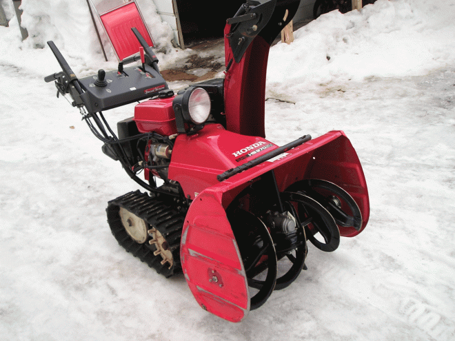 除雪機ホンダ　9馬力除雪機　ＨＳ－970ＳＶ　電動シューター　２段シューター