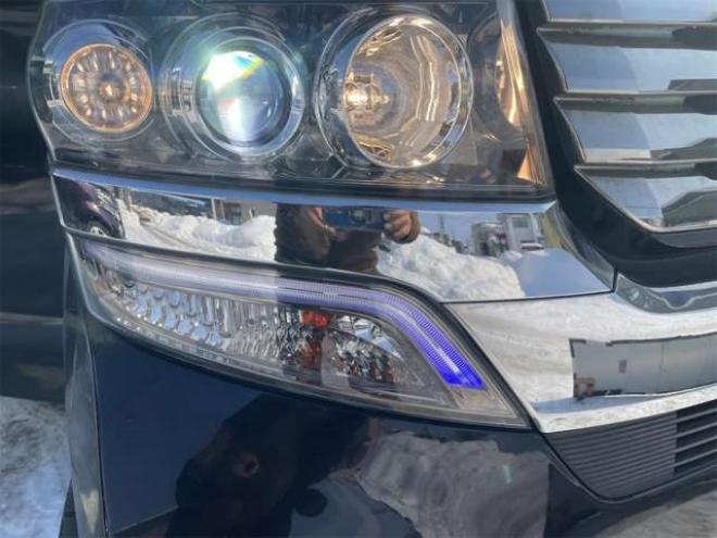 N-BOXカスタムG ターボパッケージ 4WD　クルコン　ターボ　両面Pドア　エンスタ　ナビ　ETC 660