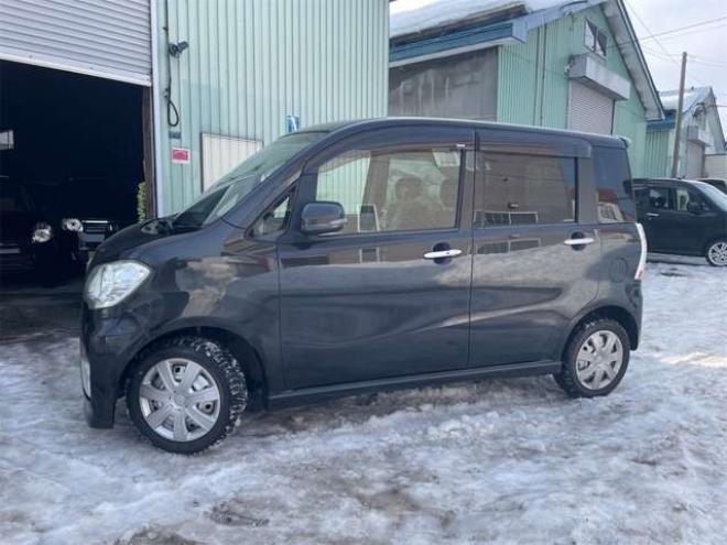 タントエグゼ カスタムG 4WD　新在 庫限　定値　下中　早　い者勝ち 660