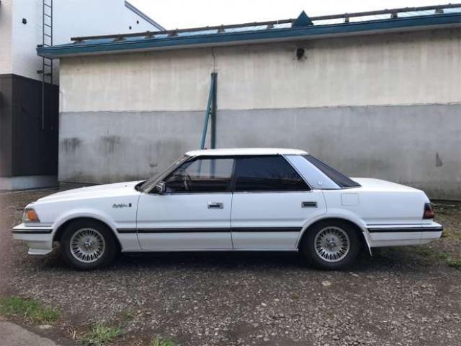 クラウンロイヤルサルーン3.0 G ハードトップ　MS125　6Mエンジン　3.0G　記録簿　ナビ 2WD 3000