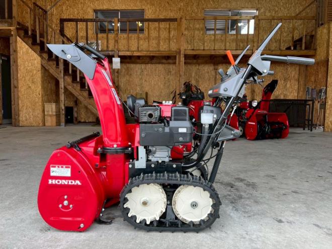 除雪機ホンダ　HSS760ｎ
