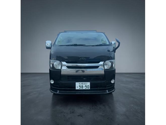 ハイエースバン4型フェイス スーパーGL ディーゼルターボ 本州車寒冷地仕様 ナビTVバックカメラ 両側スライドドア リアテーブルドリンクホルダー ベッドキット モデリスタフロントリップ LEDヘッドライト ヒッチメンバー 運転席レカロシート ヴァレンティーテールランプ 車検満タン 即乗りOK！ 4WD 3000 5Dr
