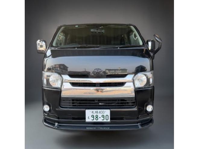 ハイエースバン4型フェイス スーパーGL ディーゼルターボ 本州車寒冷地仕様 オーバーフェンダー カロッツェリア8型ナビTVバックカメラ 両側スライドドア リアテーブルドリンクホルダー ベッドキット モデリスタフロントリップ LEDヘッドライト ヒッチメンバー 運転席レカロシート 20インチアルミタイヤ ヴァレンティーテールランプ 車検満タン 即乗りOK！ 4WD 3000 5Dr