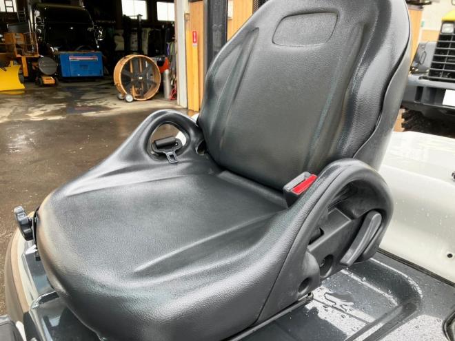 フォークリフト三菱　中古　FD30T5M　建機