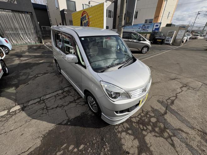 ソリオSORIO 4WD S　寒冷地仕様　両側パワースライドドア　HID ＶＳＣ　純正エアロ　リアスポ　Bluetoothフルセグナビ　バックカメラ　　エンジンスターター　アルミ　スタットレスＶＲＸ３　夏タイヤ付　エンジンオイル交換　禁煙車 4WD 1200 ５Dr