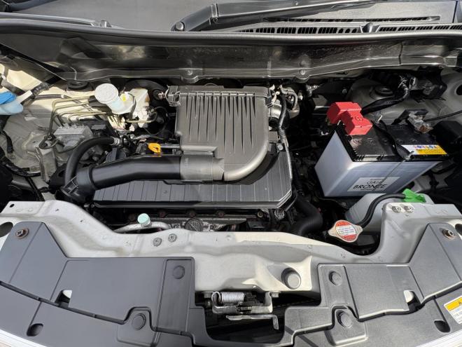 ソリオSORIO 4WD S　寒冷地仕様　両側パワースライドドア　HID ＶＳＣ　純正エアロ　リアスポ　Bluetoothフルセグナビ　バックカメラ　　エンジンスターター　アルミ　スタットレスＶＲＸ３　夏タイヤ付　エンジンオイル交換　禁煙車 4WD 1200 ５Dr