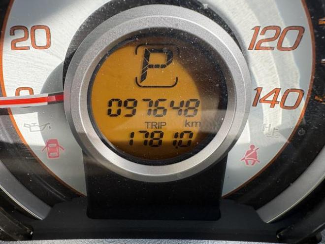 ライフ（特別価格車）G 4WD 660 5Dr