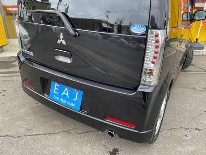 eKスポーツR 4WD　51000キロ/インタークーラーターボ/ナビ・TV/タイミングベルト交換済み/パナソニック・カオスバッテリー搭載/ウインカーミラー/HIDヘッドライト/シートヒーター/キーレス/4速AT/車検整備2年付き/法廷整備/禁煙車 660