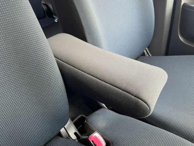 eKスポーツR 4WD　51000キロ/インタークーラーターボ/ナビ・TV/タイミングベルト交換済み/パナソニック・カオスバッテリー搭載/ウインカーミラー/HIDヘッドライト/シートヒーター/キーレス/4速AT/車検整備2年付き/法廷整備/禁煙車 660