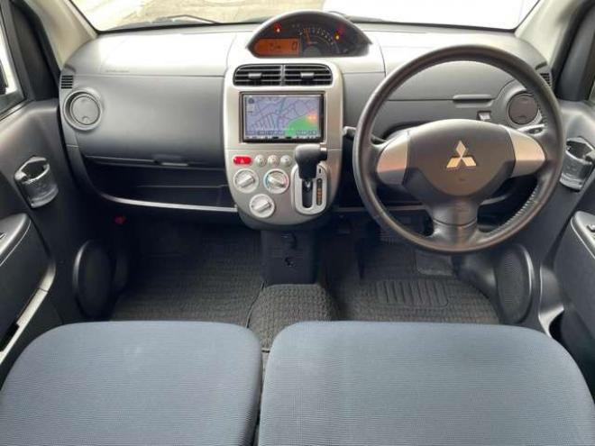 eKスポーツR 4WD　51000キロ/インタークーラーターボ/ナビ・TV/タイミングベルト交換済み/パナソニック・カオスバッテリー搭載/ウインカーミラー/HIDヘッドライト/シートヒーター/キーレス/4速AT/車検整備2年付き/法廷整備/禁煙車 660