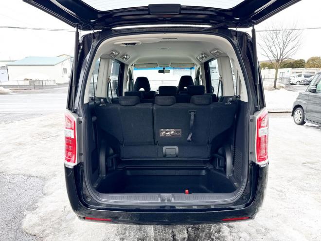 ステップワゴン2.0Gコンフォート セレクション 4WD　ローンが不安な方＜優遇ローン＞寒冷地仕様　両側パワースライドドア　純正ナビ　 4WD