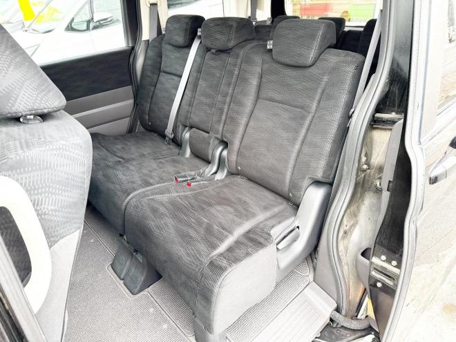 ステップワゴン2.0Gコンフォート セレクション 4WD　ローンが不安な方＜優遇ローン＞寒冷地仕様　両側パワースライドドア　純正ナビ　 4WD