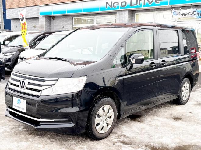 ステップワゴン2.0Gコンフォート セレクション 4WD　ローンが不安な方＜優遇ローン＞寒冷地仕様　両側パワースライドドア　純正ナビ　 4WD